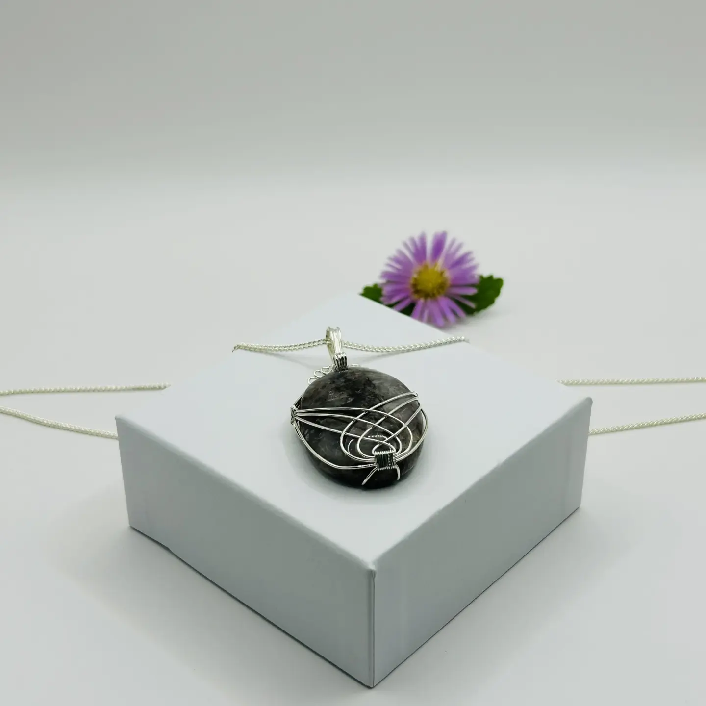 Ogrlica Vrtinec - Ametist