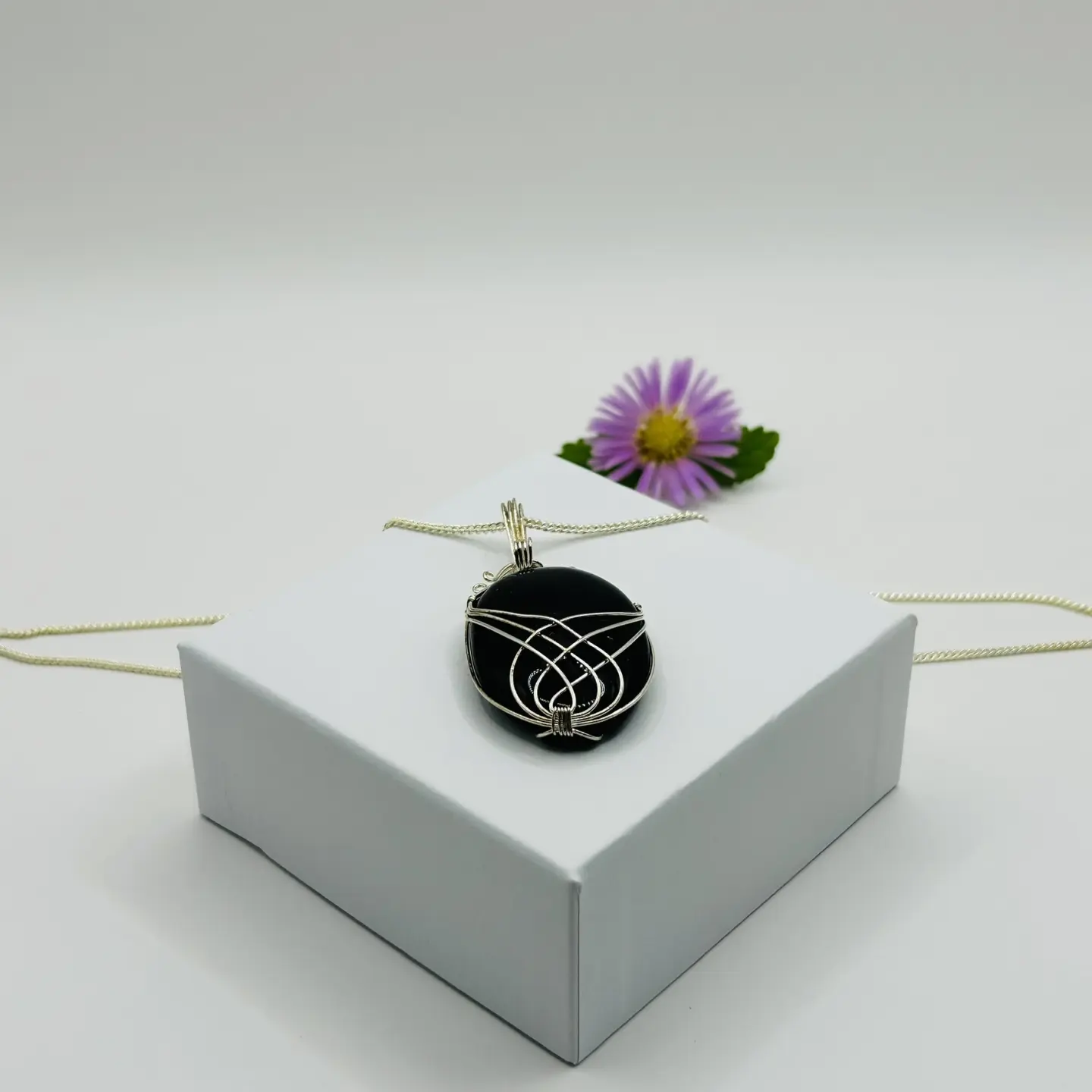 Ogrlica Vrtinec - Črni onyx