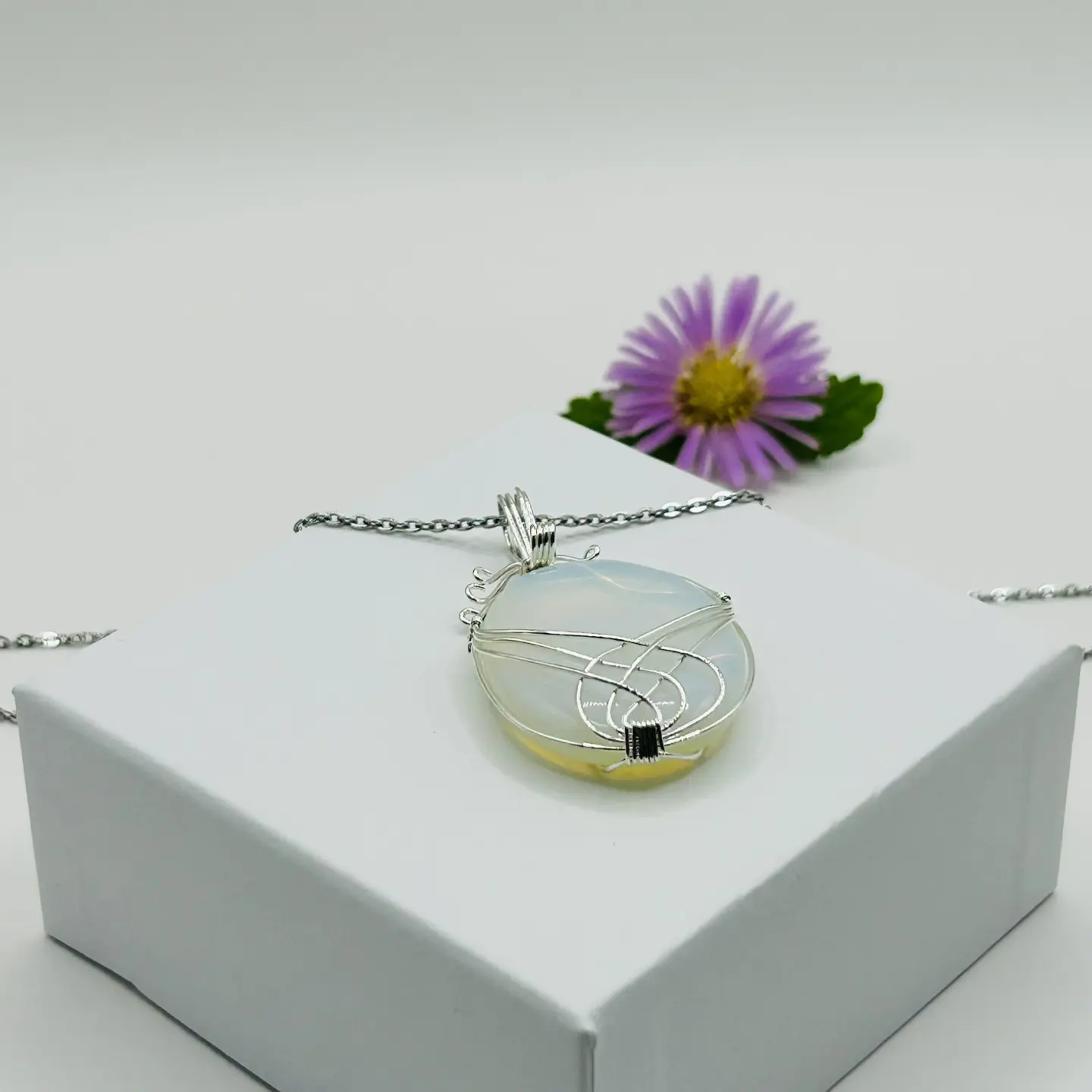 Ogrlica Vrtinec - Opalit