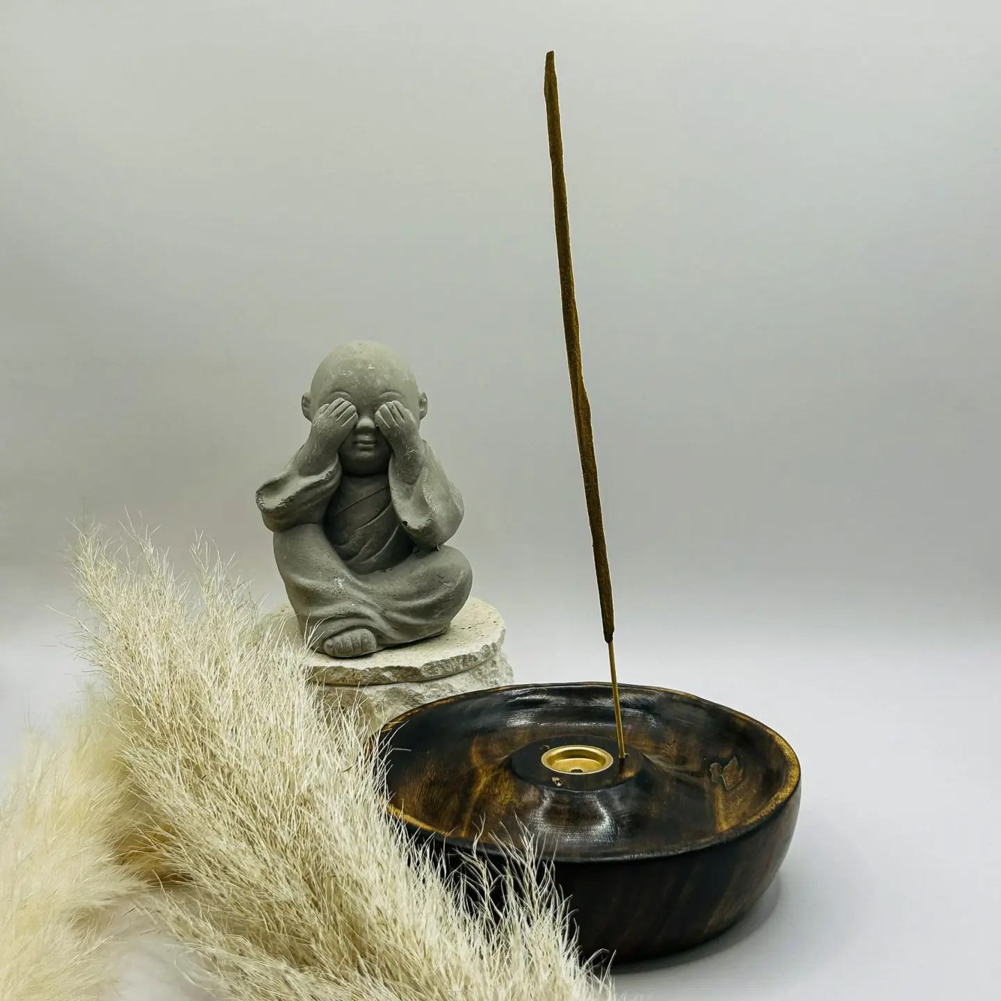 Lesen podstavek za kadila-okrogel