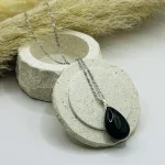 Ogrlica obsidian-kaplja